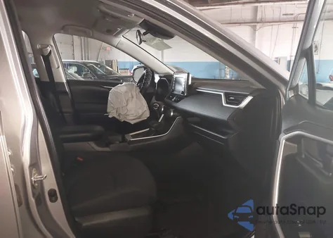 2019 Toyota Rav4 Le z USA, uszkodzony, nr VIN 2T3F1RFV0KC050427